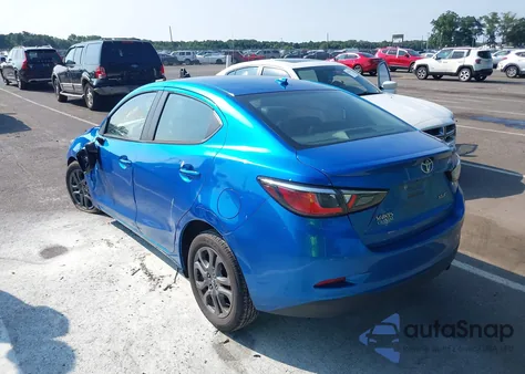 2019 Toyota Yaris Xle z USA, uszkodzony, nr VIN 3MYDLBYV7KY523952